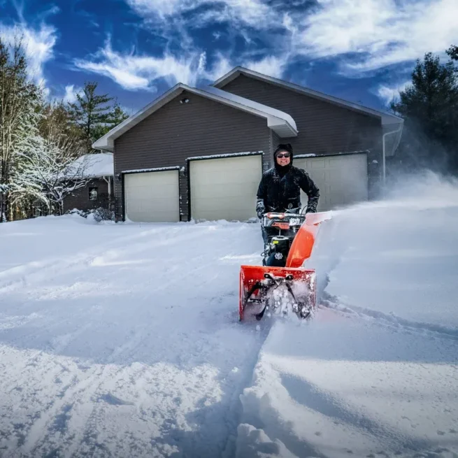 Ariens Deluxe 28" 252cc Two-Stage Gas Snow Blower with Electric Start & Auto-Turn (921070)
